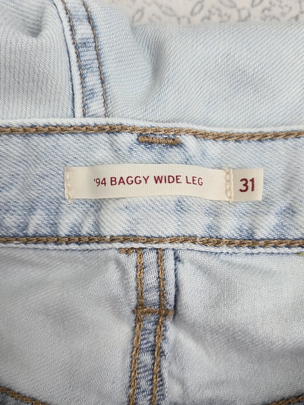 Levi's Baggy Wide Leg Denim Jeans Light Wash Women's Size 31 - Picture 6 of 10